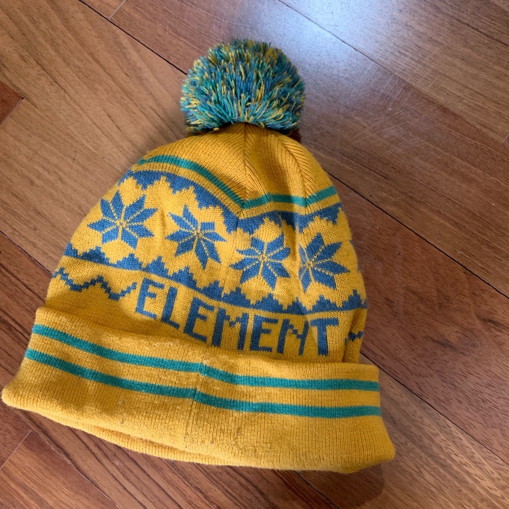 element hat - Picture 2 of 2